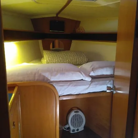 Noches Magicas Bateau-hôtel